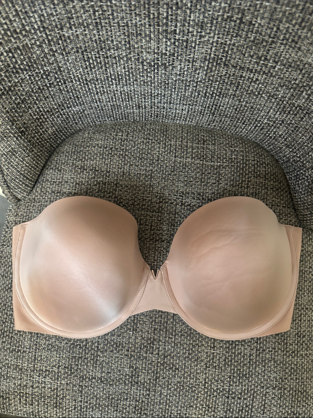 Victoria's Secret multi-way/multioption bra size 40DDD